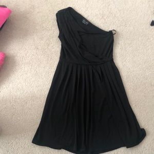 One shoulder black dress